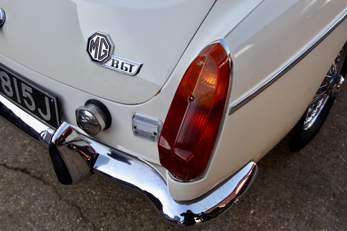 1970 MG B GT à venda (imagem 73 de 118)