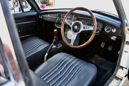 1970 MG B GT à venda (imagem 38 de 118)