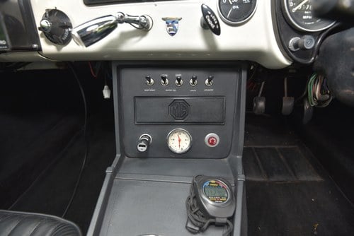 1972 MGB GT à vendre (picture 53 of 135)