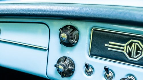 1965 MGB Roadster For Sale (picture 26 of 162)