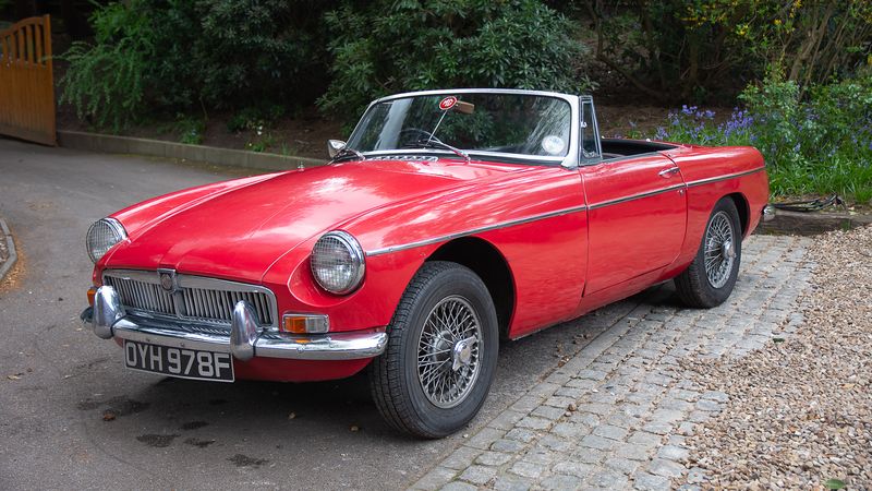 1967 MG B Roadster For Sale (picture 1 of 140)