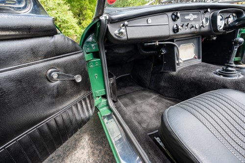 1970 MG B Roadster For Sale (picture 42 of 146)