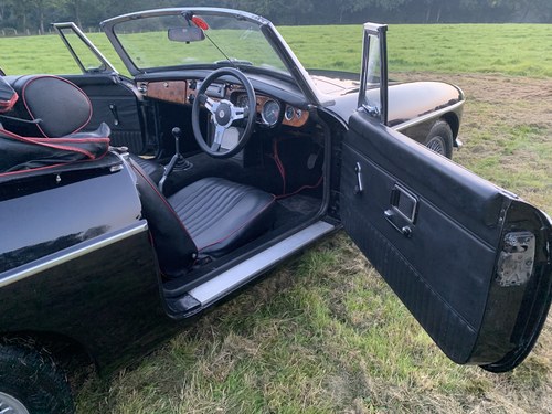 1970 MGB Roadster In vendita (immagine 23 di 85)