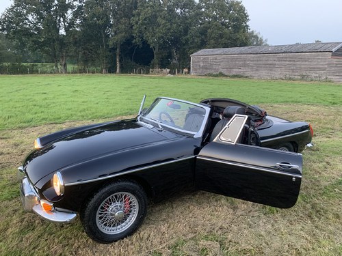 1970 MGB Roadster In vendita (immagine 2 di 85)