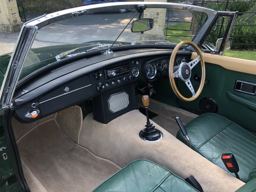 1971 MGB Roadster zum Verkauf (Bild 35 von 82)