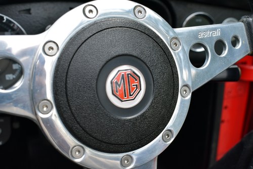 1971 MGB Roadster For Sale (picture 36 of 146)