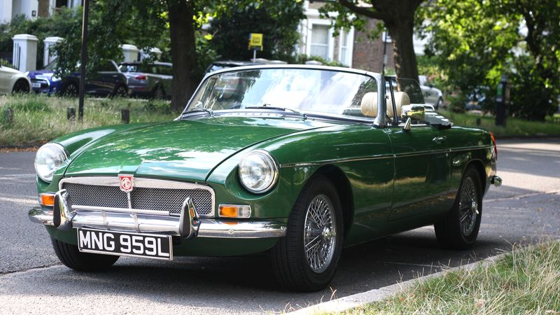 1972 MGB Convertible For Sale (picture 1 of 140)