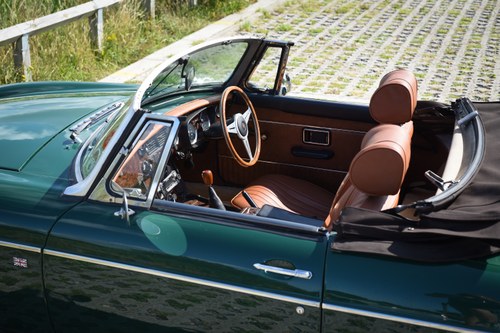 1974 MG B Roadster For Sale (picture 33 of 161)
