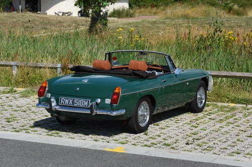 1974 MG B Roadster For Sale (picture 11 of 161)
