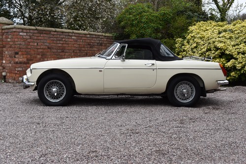 1977 MGB Roadster En venta (imagen 13 de 84)