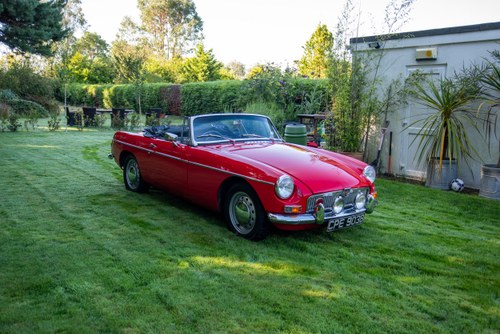 1964 MG B zum Verkauf (Bild 7 von 213)