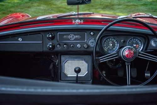 1964 MG B zum Verkauf (Bild 66 von 213)