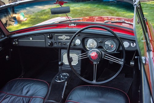 1964 MG B zum Verkauf (Bild 52 von 213)