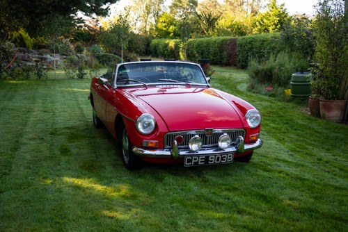 1964 MG B zum Verkauf (Bild 5 von 213)