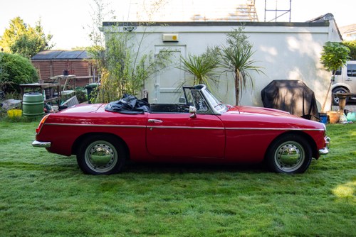 1964 MG B zum Verkauf (Bild 18 von 213)