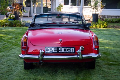 1964 MG B zum Verkauf (Bild 33 von 213)