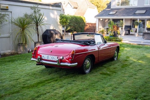 1964 MG B zum Verkauf (Bild 21 von 213)