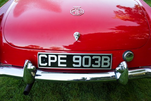 1964 MG B zum Verkauf (Bild 163 von 213)