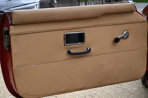 1969 MGB Roadster In vendita (immagine 50 di 230)