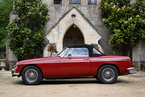 1969 MGB Roadster In vendita (immagine 21 di 230)