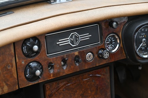 1969 MGB Roadster In vendita (immagine 94 di 230)