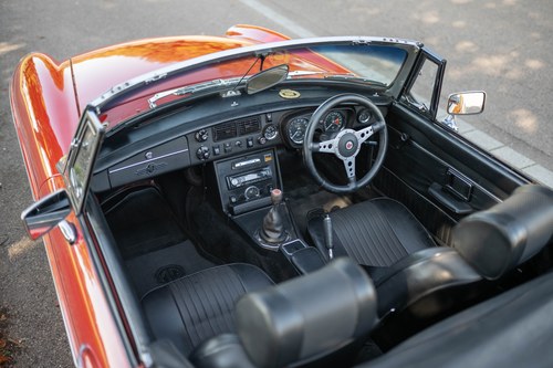 1972 MGB Roadster Te koop (foto 70 van 192)
