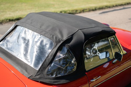 1972 MGB Roadster Te koop (foto 139 van 192)