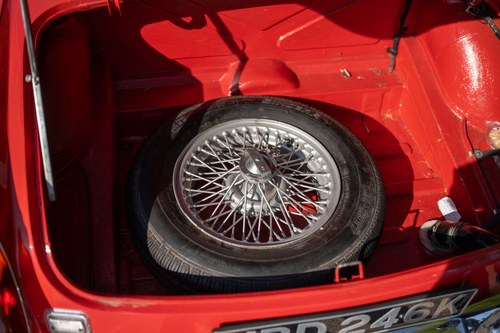 1972 MGB Roadster Te koop (foto 94 van 192)