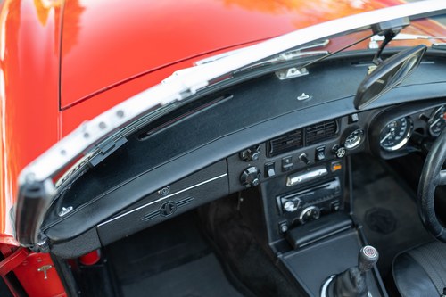 1972 MGB Roadster Te koop (foto 62 van 192)