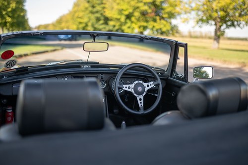 1972 MGB Roadster Te koop (foto 34 van 192)