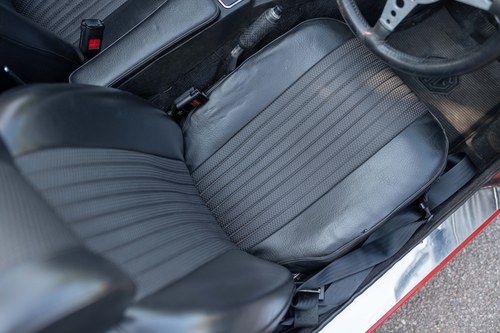 1972 MGB Roadster Te koop (foto 38 van 192)