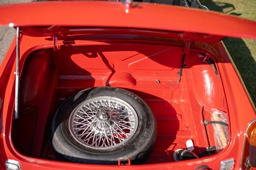 1972 MGB Roadster Te koop (foto 90 van 192)