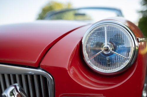 1972 MGB Roadster Te koop (foto 147 van 192)