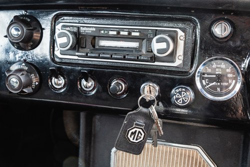 1972 MGB Roadster For Sale (picture 28 of 109)