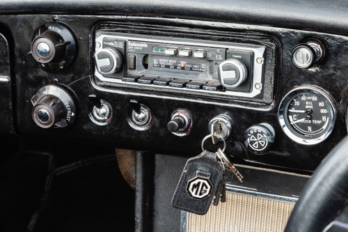 1972 MGB Roadster For Sale (picture 34 of 109)