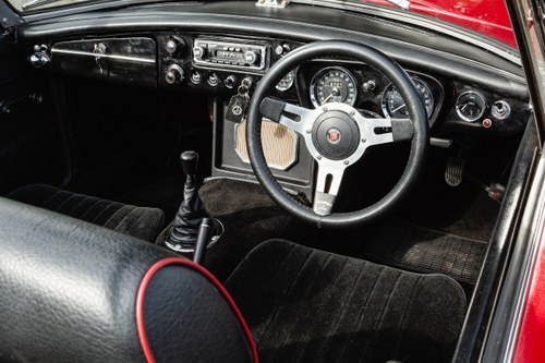 1972 MGB Roadster For Sale (picture 22 of 109)