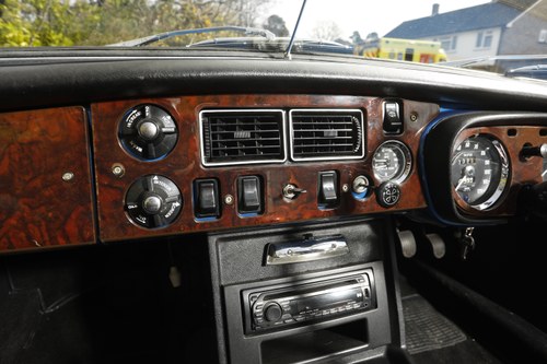 1973 MGB Roadster In vendita (immagine 55 di 179)