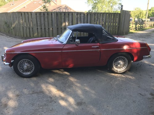 1974 MGB Te koop (foto 7 van 79)