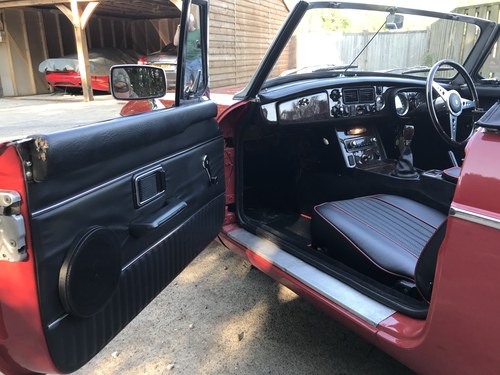 1974 MGB Te koop (foto 18 van 79)