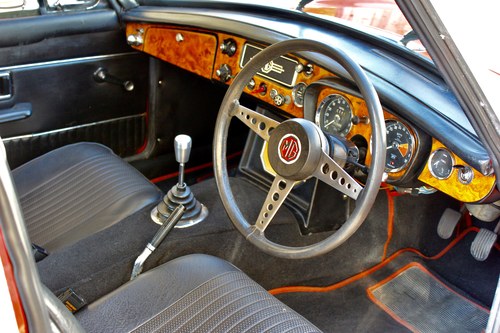 1971 MGB GT Coupe En venta (imagen 35 de 111)