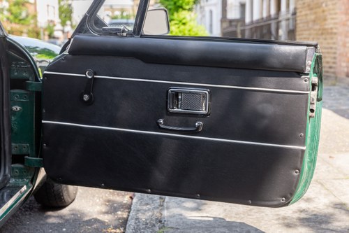 1968 MGC GT For Sale (picture 33 of 268)