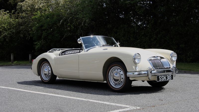 1958 MGA Roadster For Sale (picture 1 of 223)
