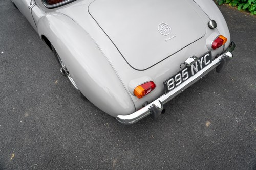 1962 MG MGA Coupe For Sale (picture 100 of 152)
