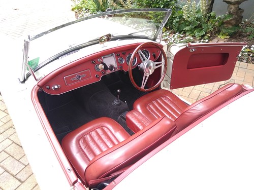 1958 MGA Twin-Cam Roadster In vendita (immagine 38 di 88)