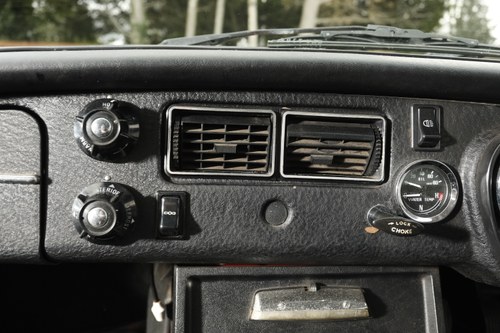 1976 MGB GT V8 For Sale (picture 38 of 194)