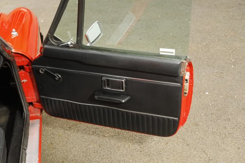 1976 MGB GT V8 For Sale (picture 85 of 194)