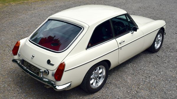 1976 MGB GTV8 For Sale (picture :index of 13)