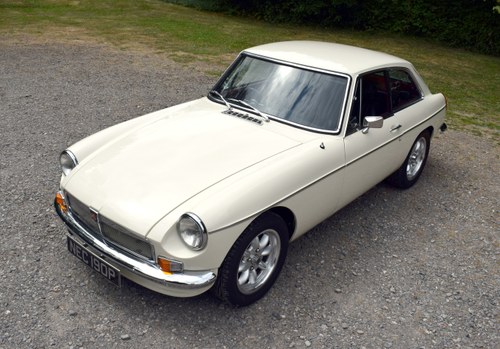 1976 MGB GTV8 zum Verkauf (Bild 10 von 103)