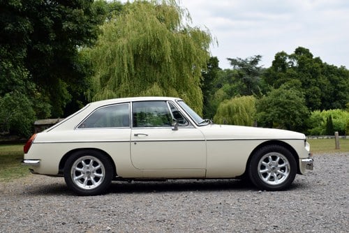 1976 MGB GTV8 zum Verkauf (Bild 3 von 103)