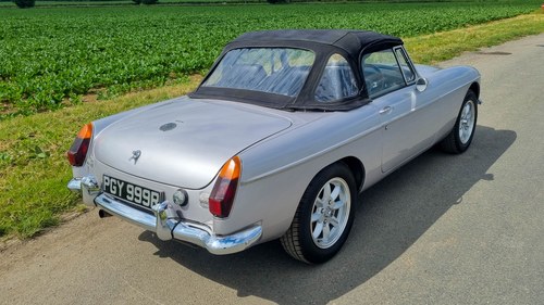 1976 MGB V8 Roadster In vendita (immagine 4 di 86)
